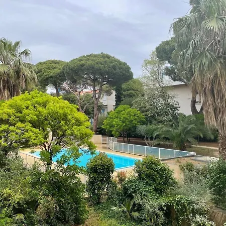 T2 Climatise Avec Piscine, Parking, Port De - Fr-1-335-188 Appartement *
